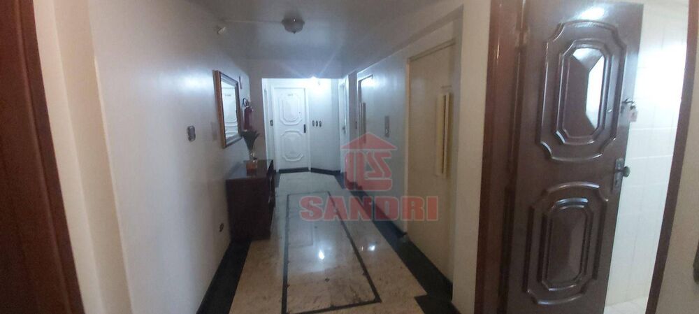 Apartamento à venda com 3 quartos, 161m² - Foto 9
