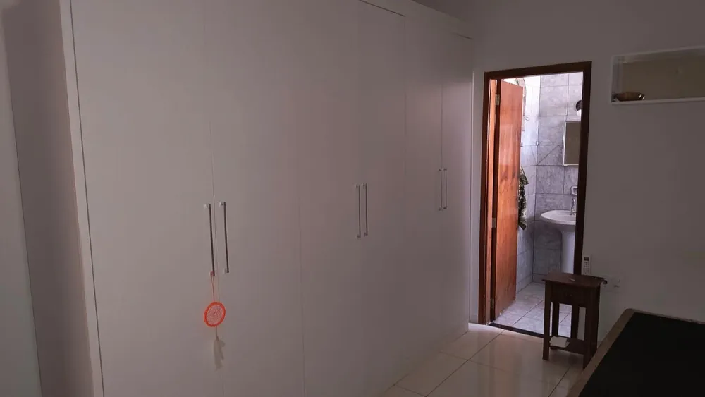 Casa, 2 quartos, 207 m² - Foto 1