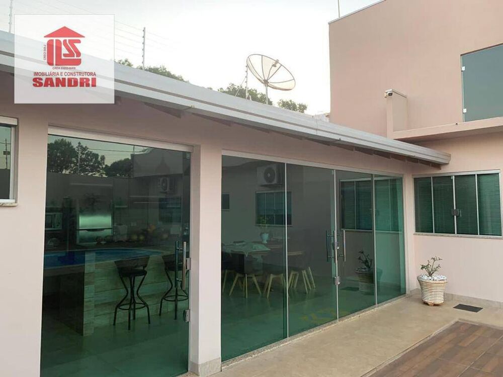 Casa à venda com 3 quartos, 240m² - Foto 6