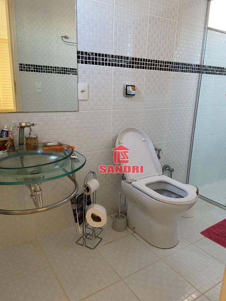 Sobrado, 2 quartos, 220 m² - Foto 2