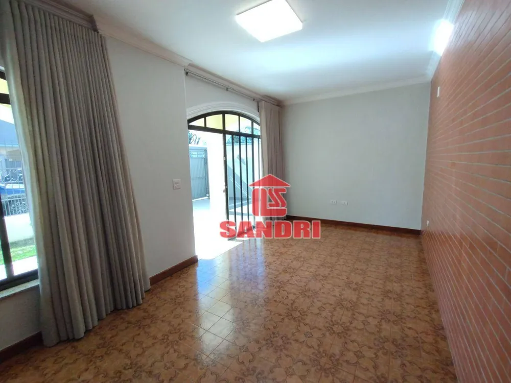 Casa, 3 quartos, 220 m² - Foto 4