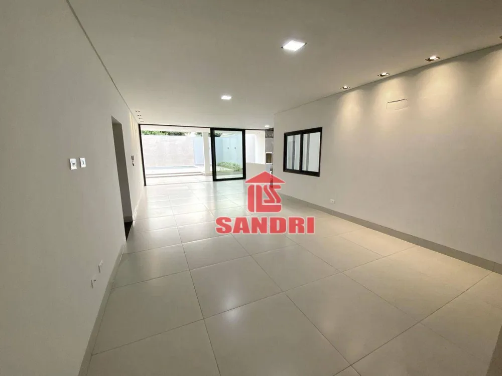 Casa, 3 quartos, 207 m² - Foto 3