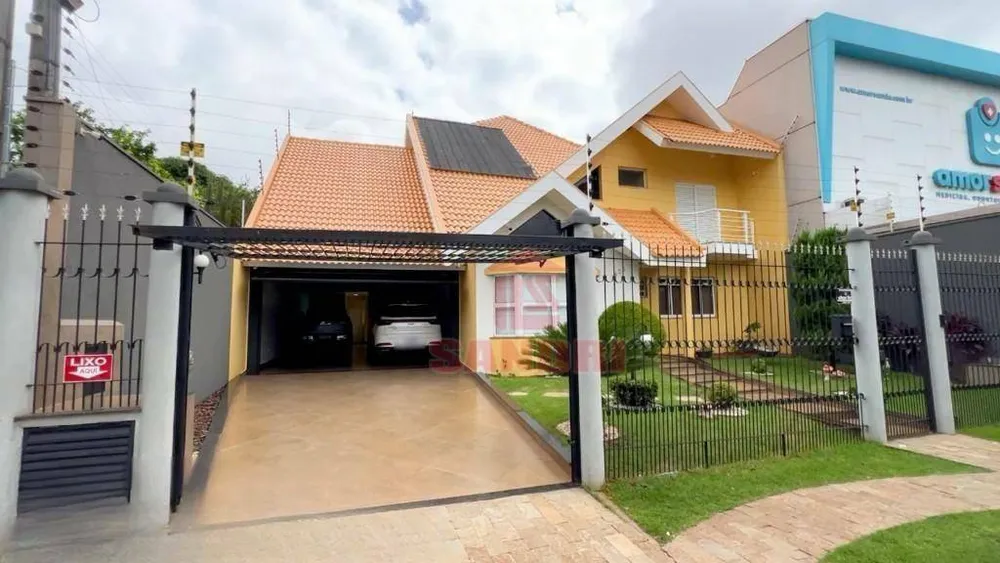 Sobrado, 4 quartos, 286 m² - Foto 1