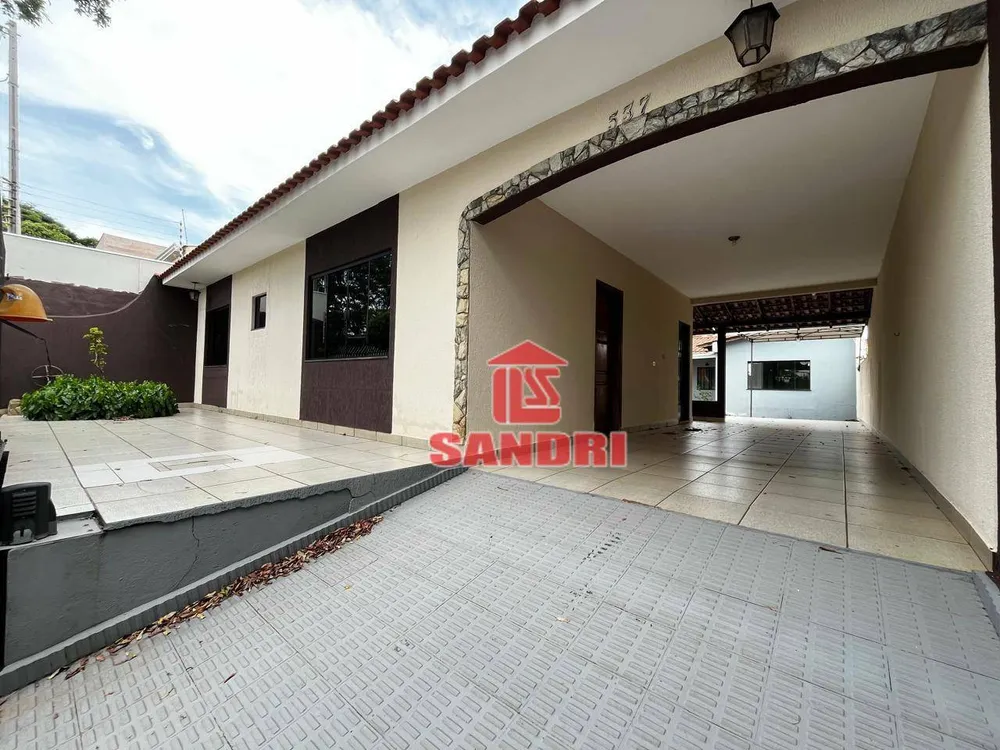 Casa, 5 quartos, 187 m² - Foto 3