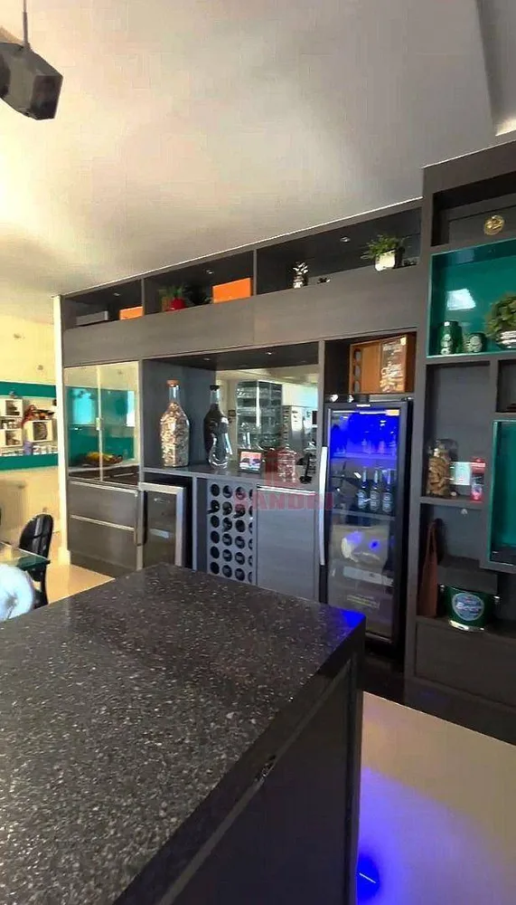 Apartamento, 3 quartos, 212 m² - Foto 10