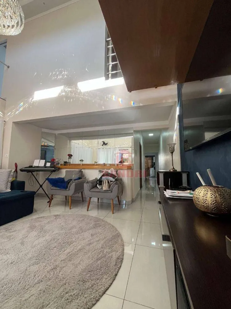 Sobrado, 3 quartos, 226 m² - Foto 5