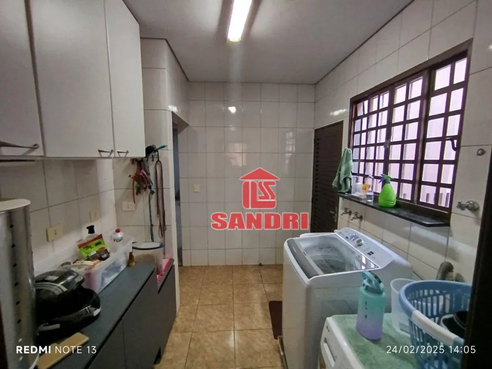 Sobrado, 3 quartos, 365 m² - Foto 4