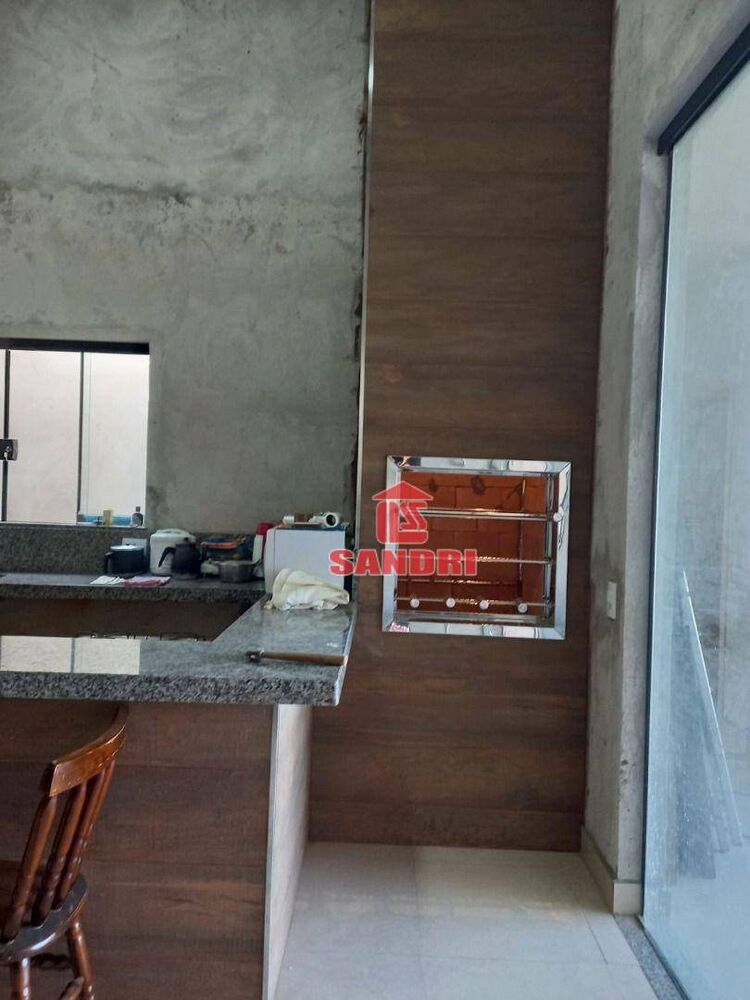 Casa, 3 quartos, 114 m² - Foto 1