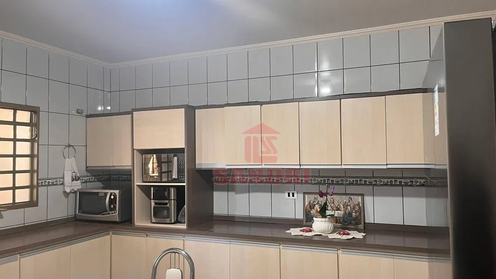 Sobrado, 4 quartos, 323 m² - Foto 7