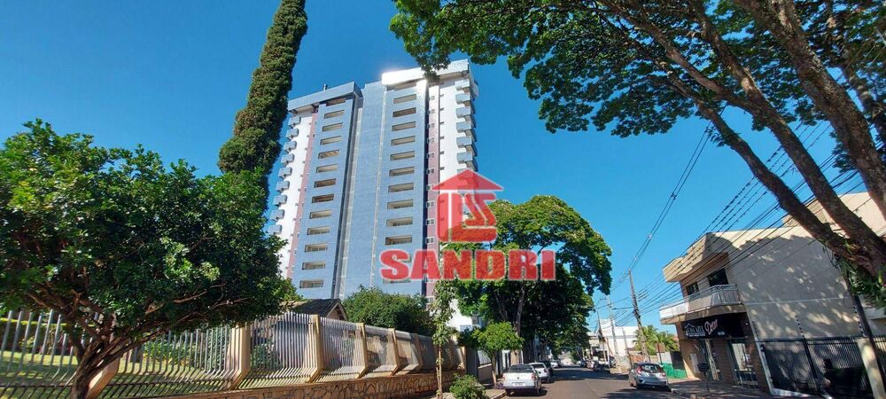 Apartamento à venda com 3 quartos, 226M2 - Foto 1