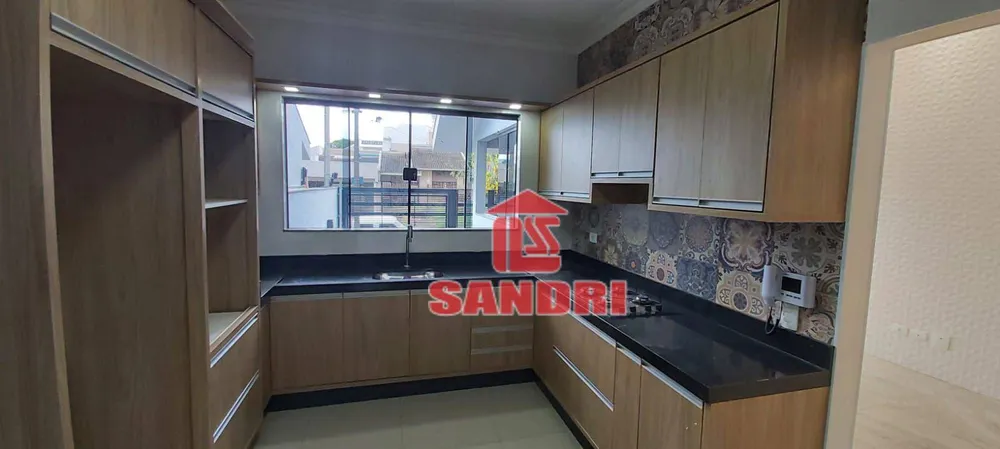 Casa, 3 quartos, 200 m² - Foto 6