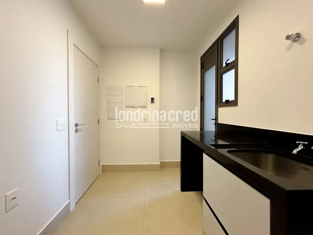 Apartamento, 3 quartos, 216 m² - Foto 2