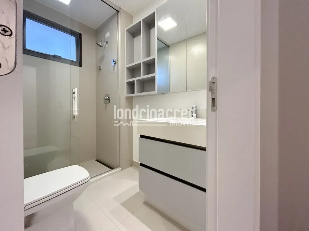 Apartamento, 3 quartos, 216 m² - Foto 2