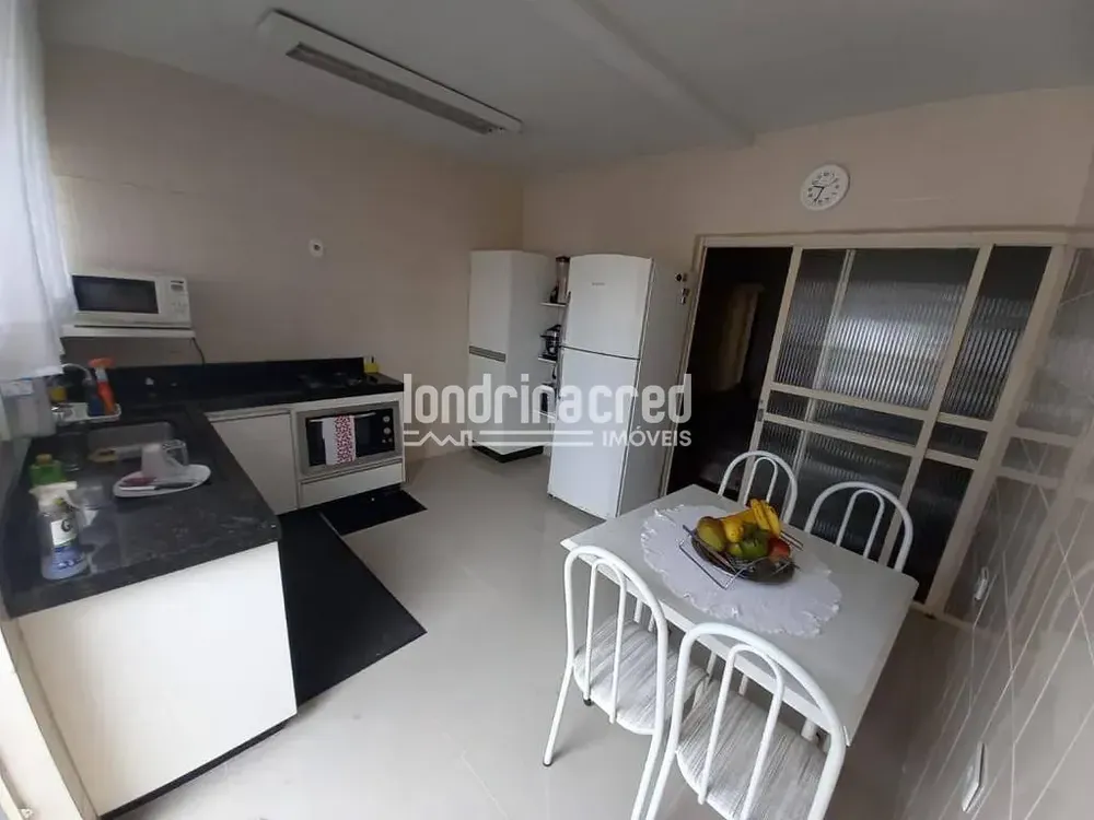 Casa, 3 quartos, 260 m² - Foto 9