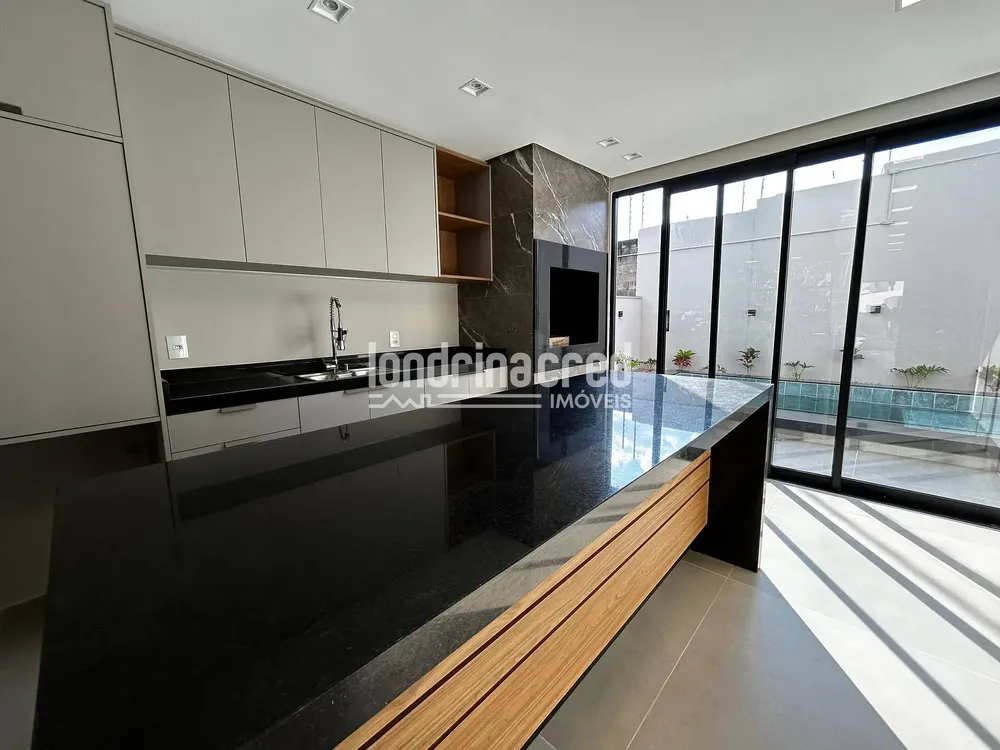 Casa, 4 quartos, 250 m² - Foto 2