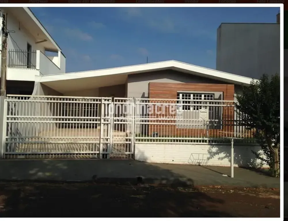 Casa, 3 quartos, 10 m² - Foto 1