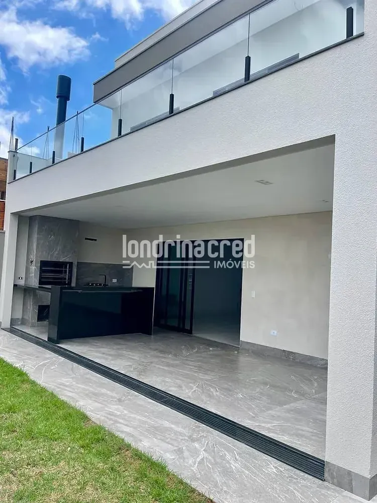 Casa, 3 quartos, 220 m² - Foto 1
