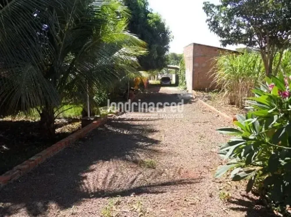 Chácara, 2 quartos, 1080 m² - Foto 2