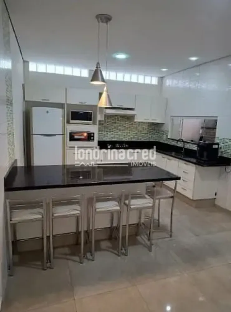 Casa, 3 quartos, 145 m² - Foto 2
