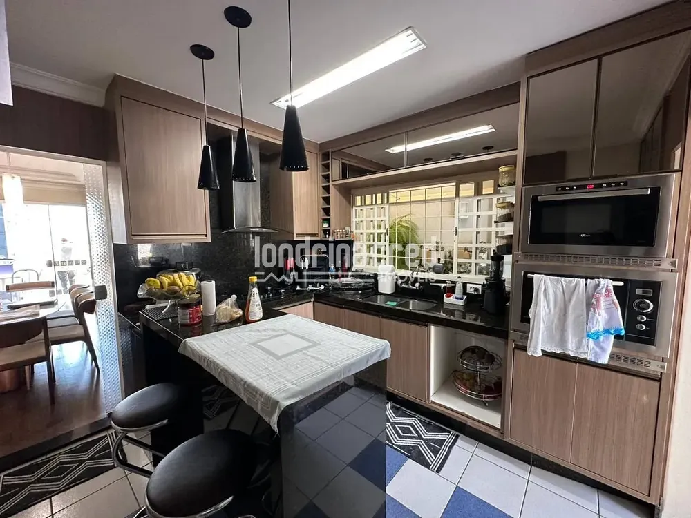 Casa, 3 quartos, 202 m² - Foto 7