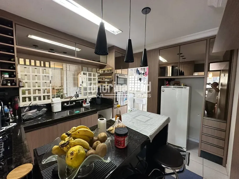 Casa, 3 quartos, 202 m² - Foto 8