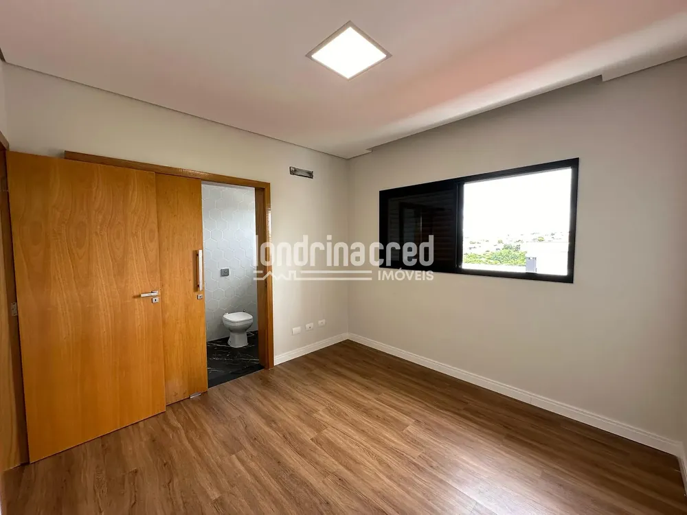 Casa, 3 quartos, 215 m² - Foto 2