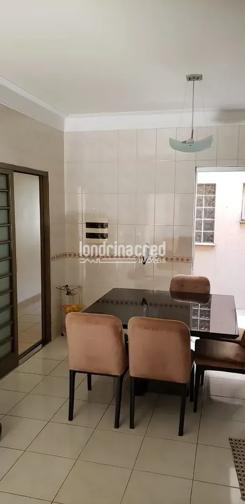 Casa, 4 quartos, 175 m² - Foto 4