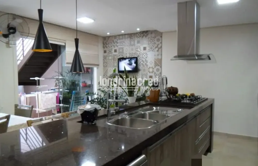 Casa, 1 quarto, 560 m² - Foto 9