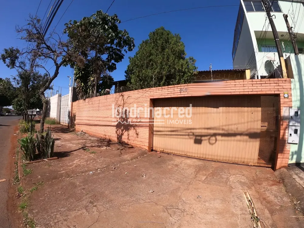 Casa, 1 quarto, 220 m² - Foto 1