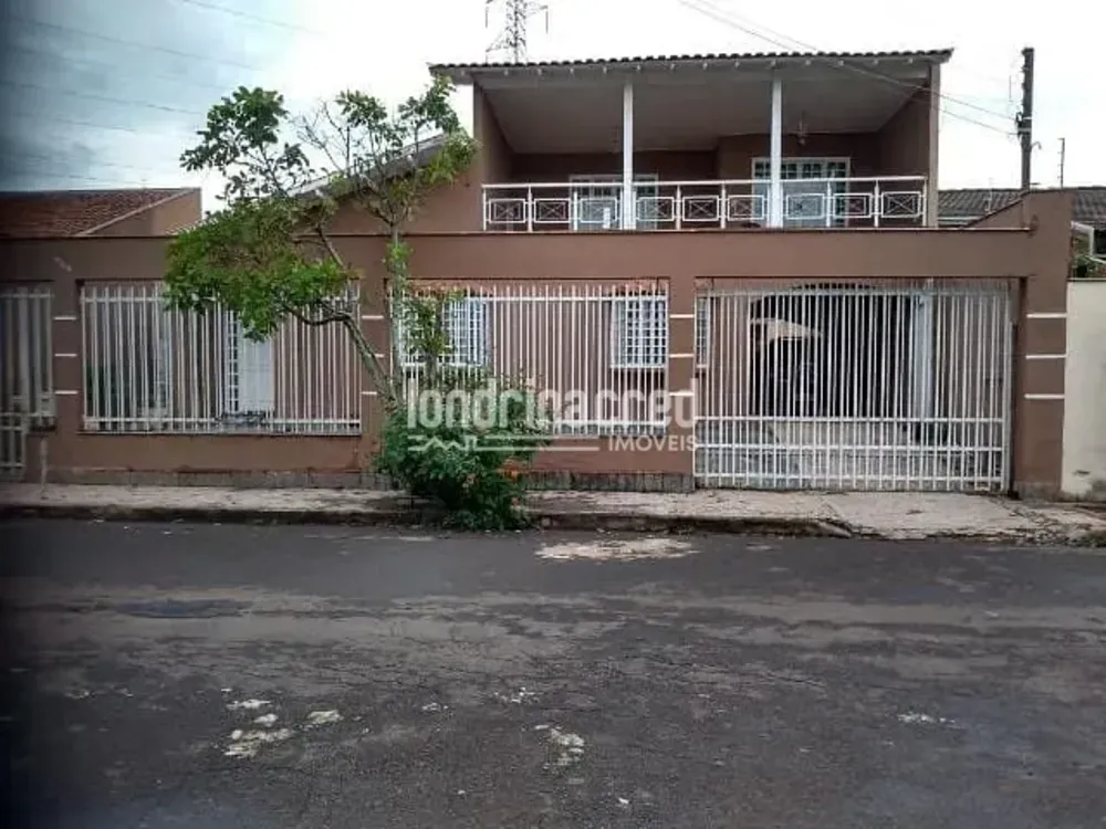 Casa, 4 quartos, 430 m² - Foto 1