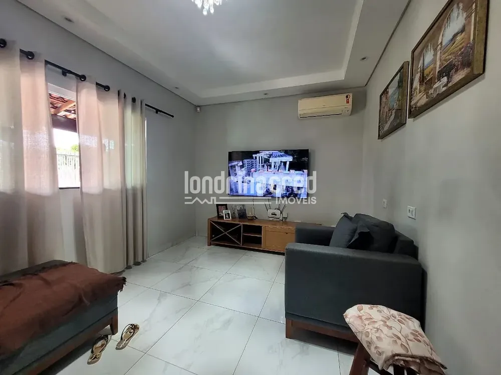 Casa, 4 quartos, 180 m² - Foto 2
