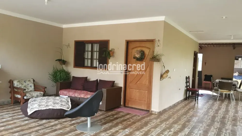 Chácara, 3 quartos, 1540 m² - Foto 2