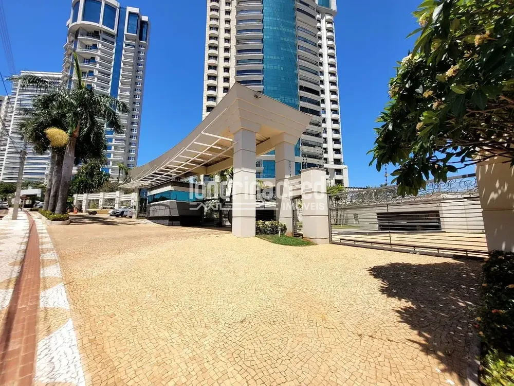 Apartamento, 4 quartos, 246 m² - Foto 2