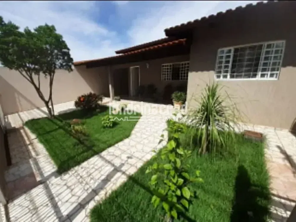 Casa, 5 quartos, 10 m² - Foto 1