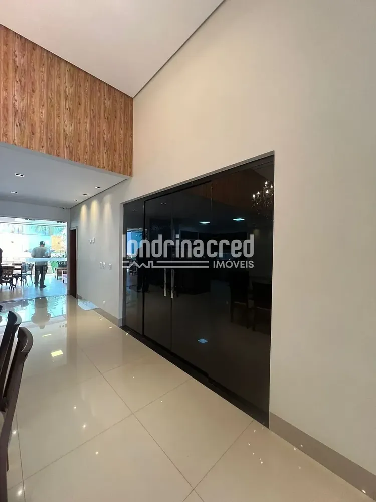 Casa, 3 quartos, 279 m² - Foto 4