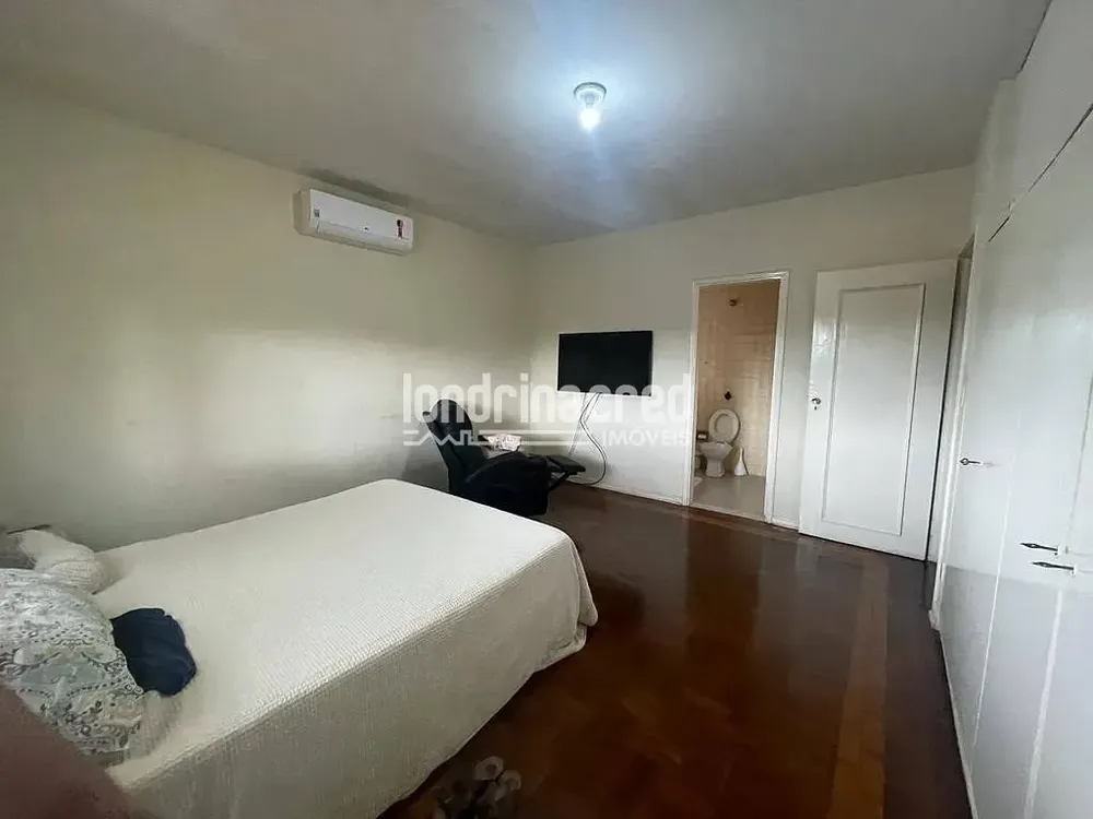 Casa, 3 quartos, 280 m² - Foto 3