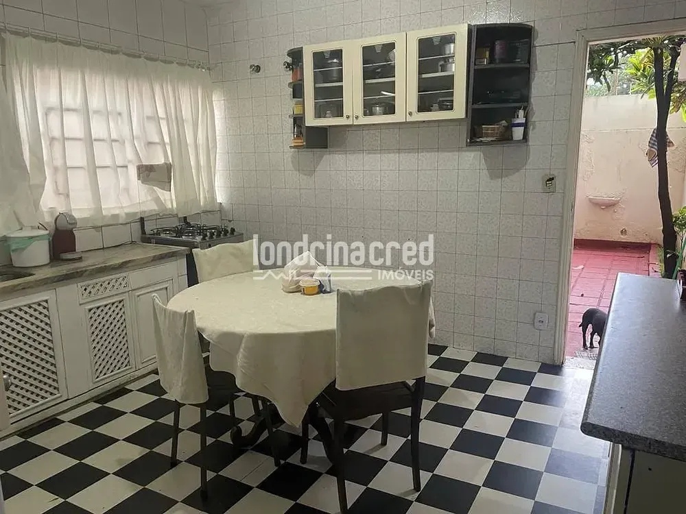 Casa, 3 quartos, 280 m² - Foto 8