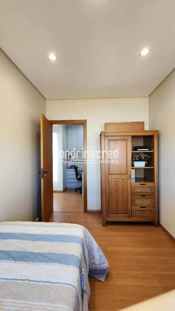 Casa, 3 quartos, 199 m² - Foto 1