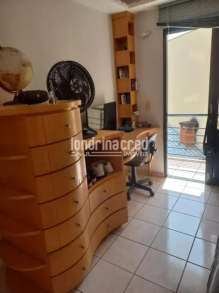 Casa, 4 quartos, 301 m² - Foto 2