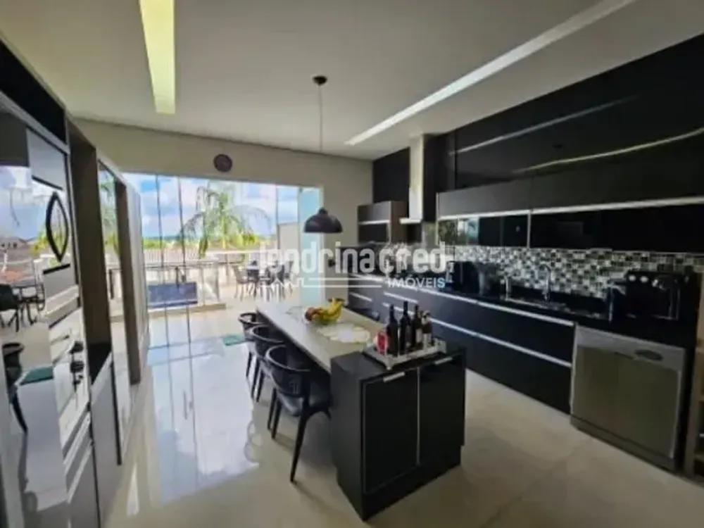 Sobrado, 4 quartos, 420 m² - Foto 1