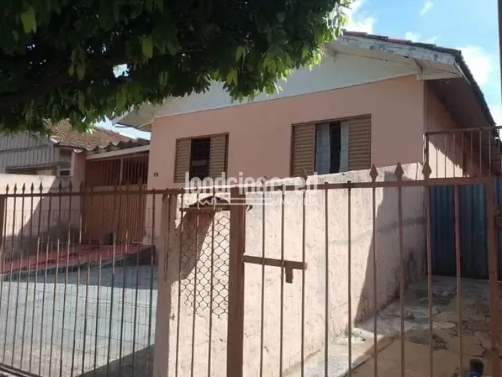 Casa, 2 quartos, 250 m² - Foto 1