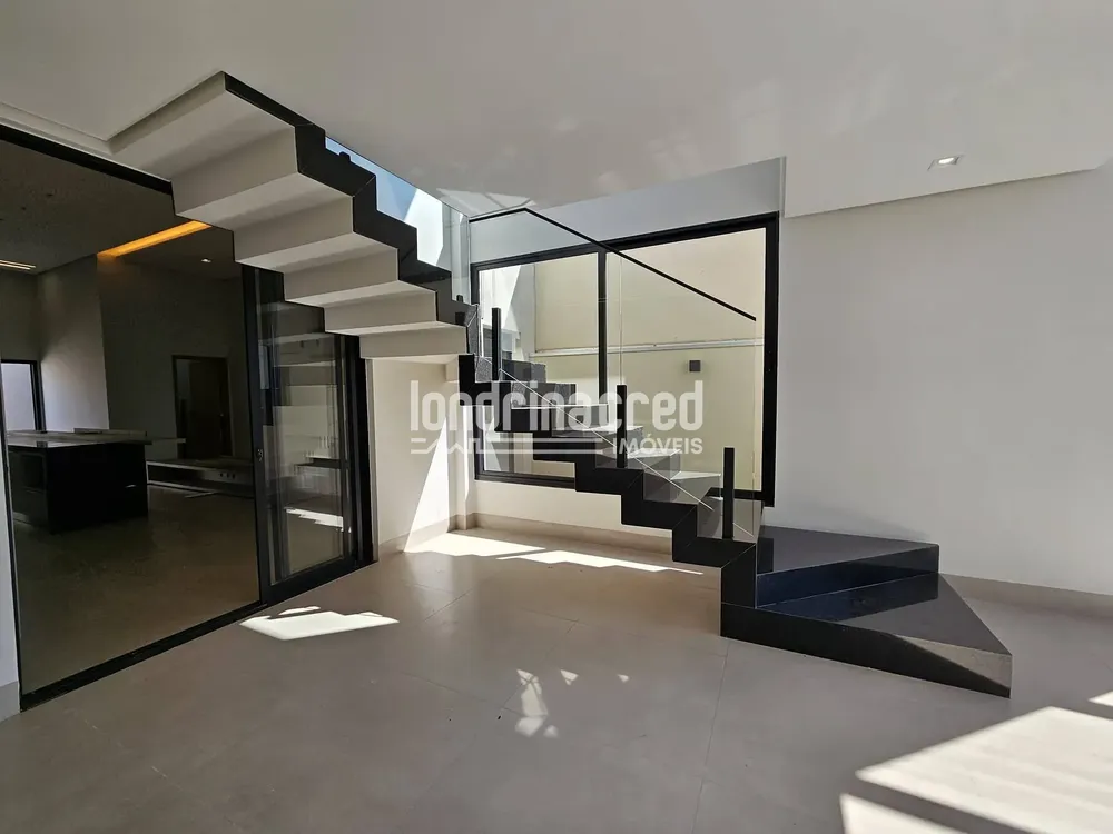 Casa, 3 quartos, 214 m² - Foto 2