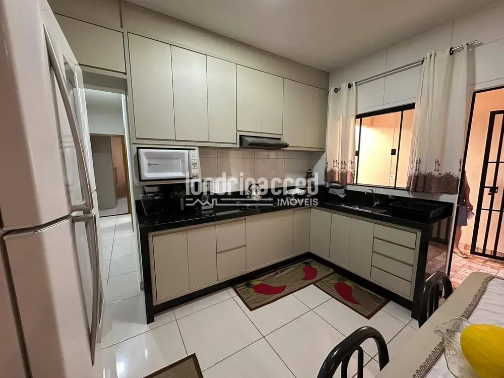 Casa, 2 quartos, 83 m² - Foto 2
