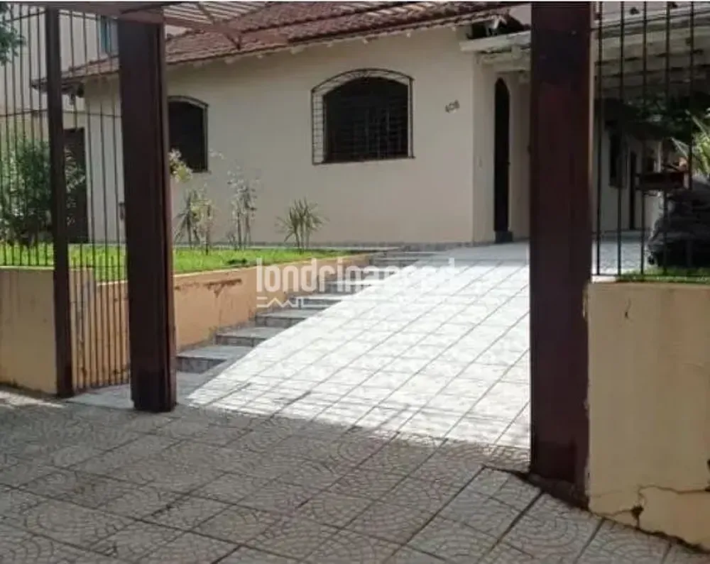 Casa, 3 quartos, 200 m² - Foto 1