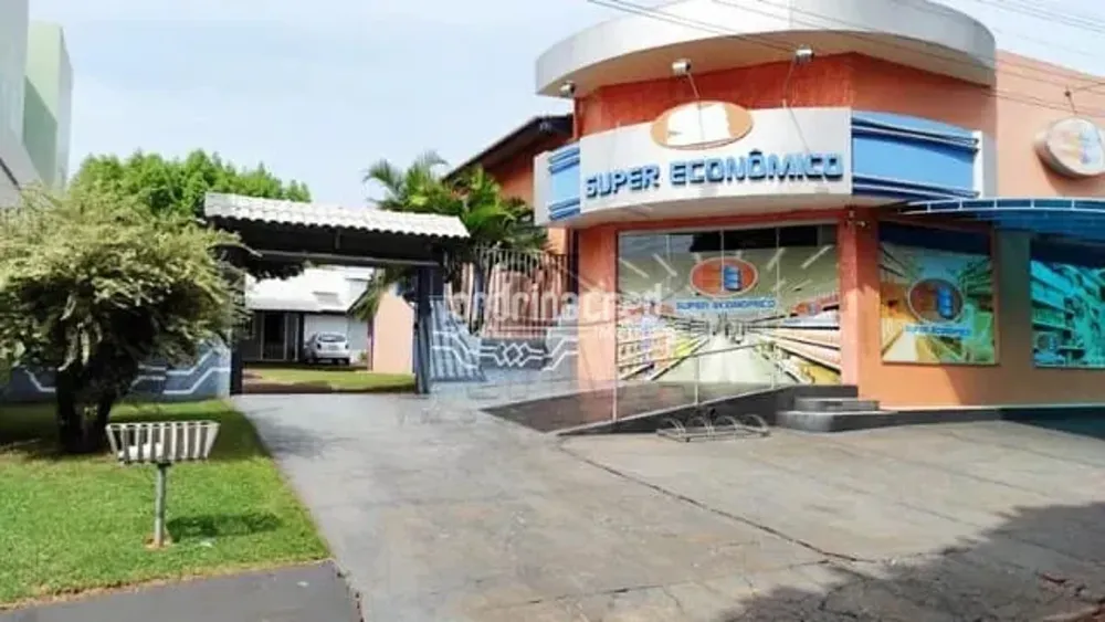 Loja-Salão, 390 m² - Foto 1
