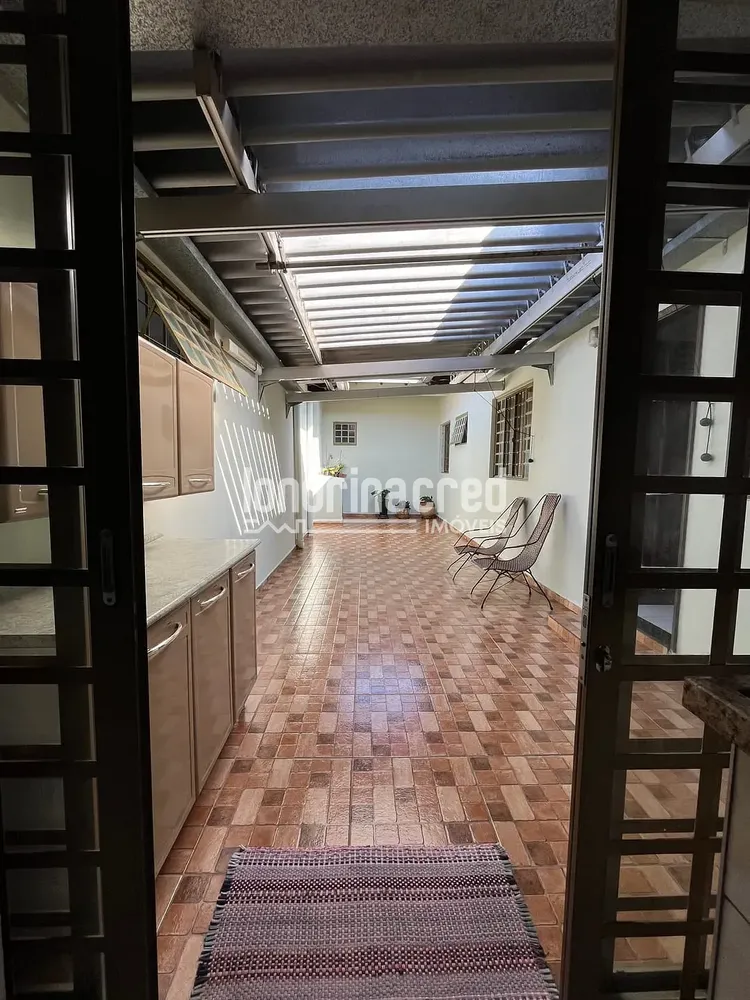 Casa, 4 quartos, 230 m² - Foto 5