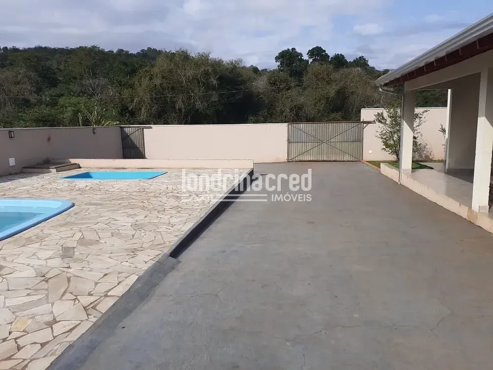 Chácara, 3 quartos, 1200 m² - Foto 1