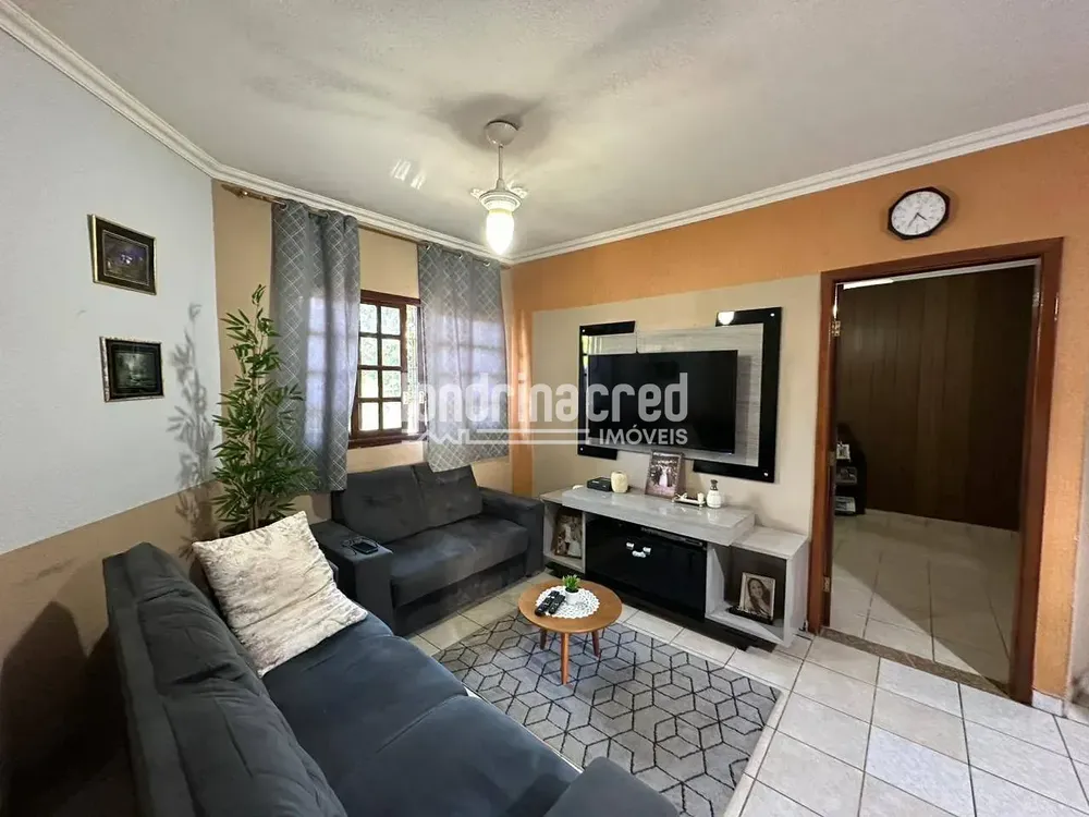 Casa, 3 quartos, 163 m² - Foto 2