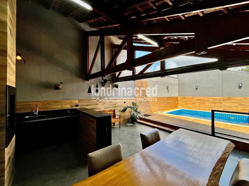 Casa, 3 quartos, 249 m² - Foto 3