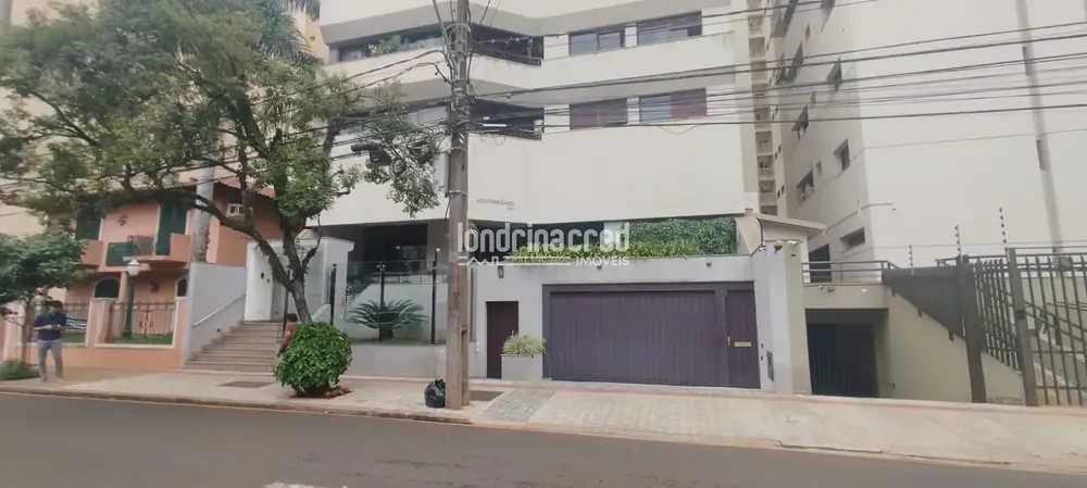 Apartamento, 3 quartos, 200 m² - Foto 1